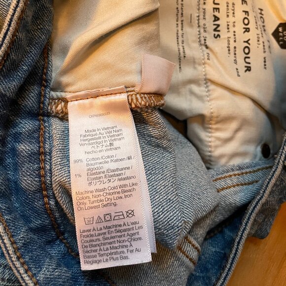 Madewell The Curvy Perfect Cutoff Denim Shorts (Swanset Wash) - Picture 4 of 9